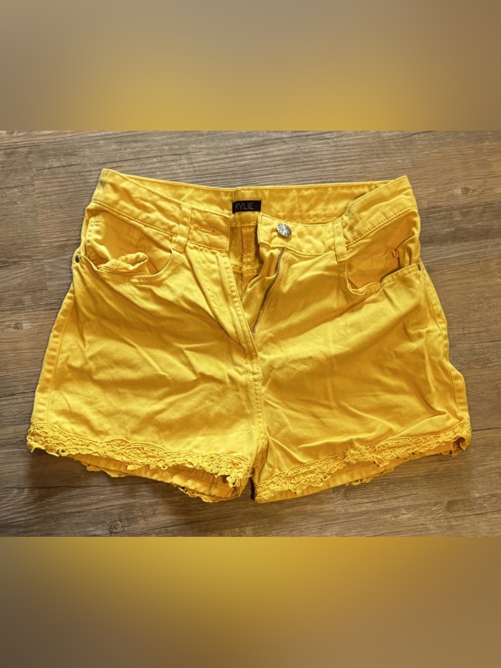 Kylie yellow jean shorts